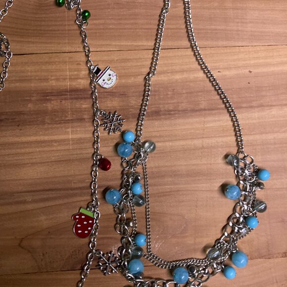 Whimsy & Winter – 9-Piece Costume Jewelry Bundle  Statement, Symbolic, Restored - Picture 6 of 7